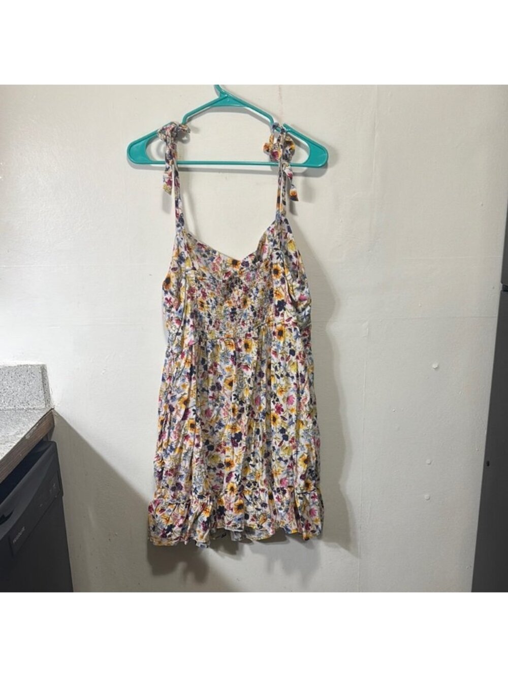 Floral Mini Dress - Multicolor flowers - Picture 2 of 2